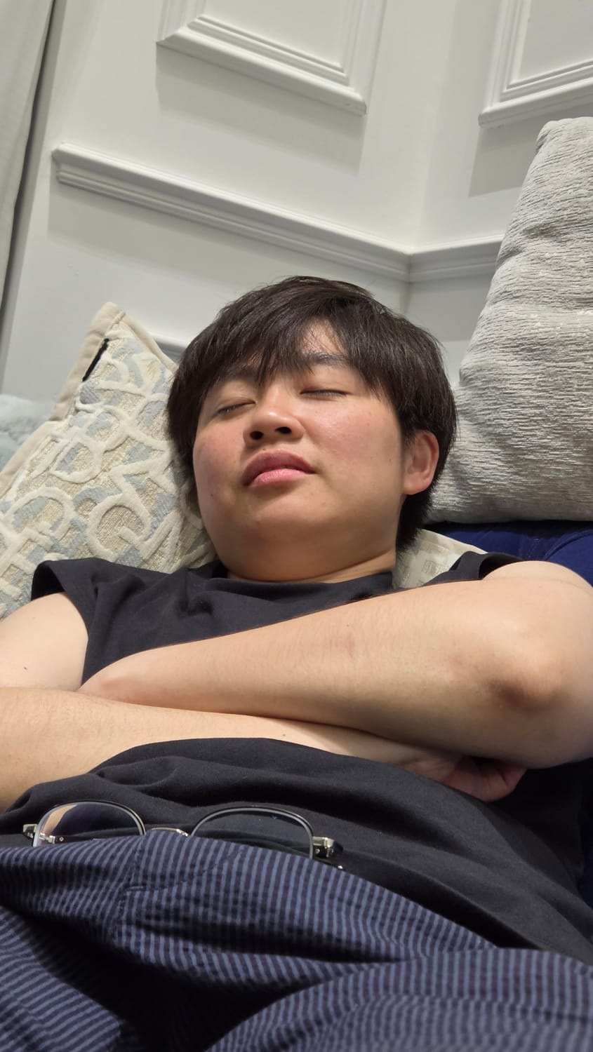 睡著的珮瑚老師